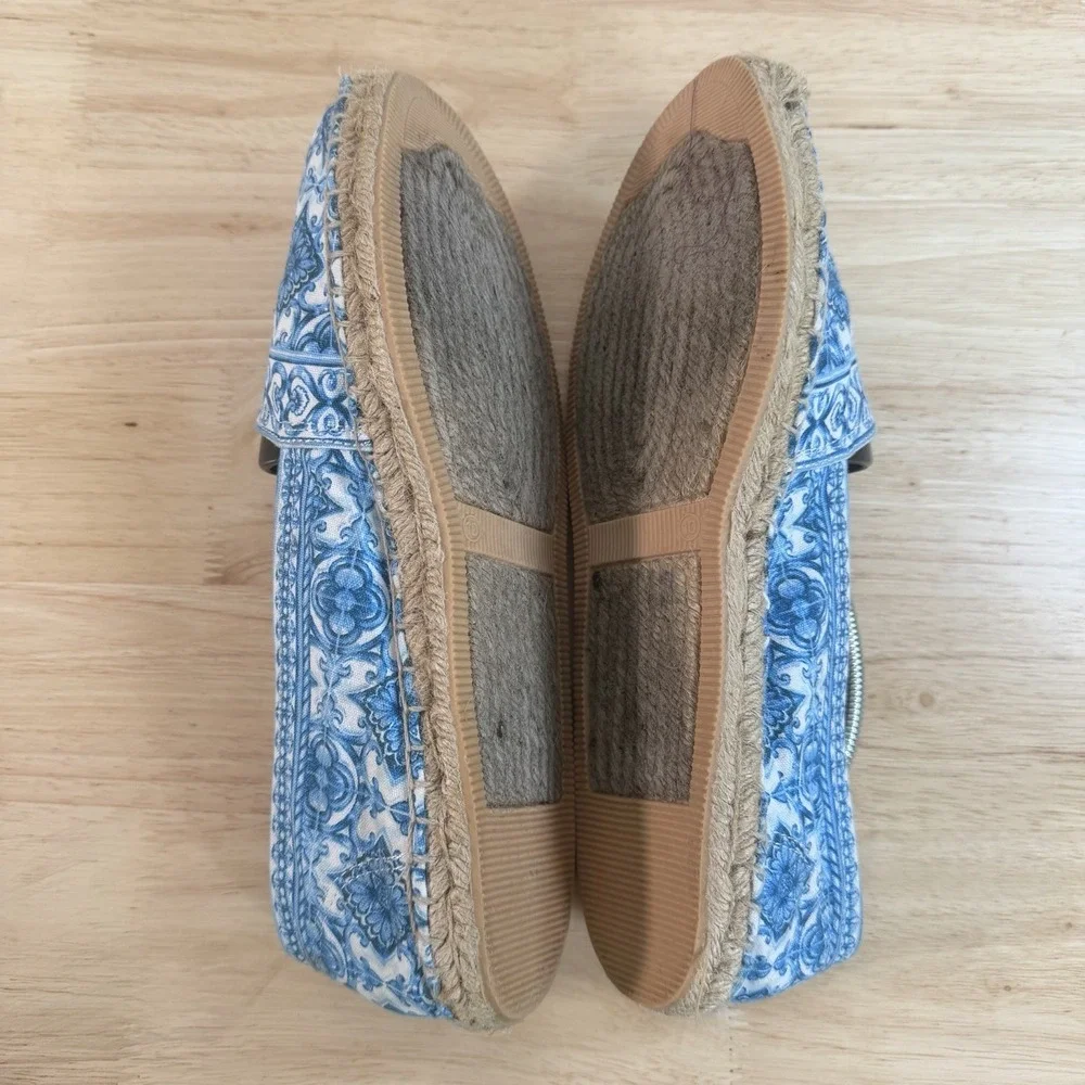 Brighton Bali Women's 9M Belina‎ Bali Print Canvas Espadrilles Blue Print NWBox